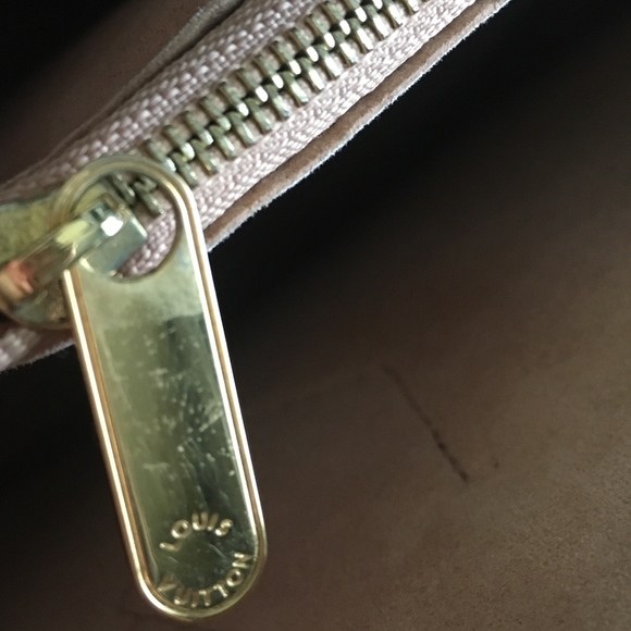 Louis Vuitton Kensington Bag up for trade - Picture 8 of 8